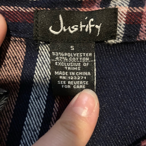 Flannel - Picture 3 of 3